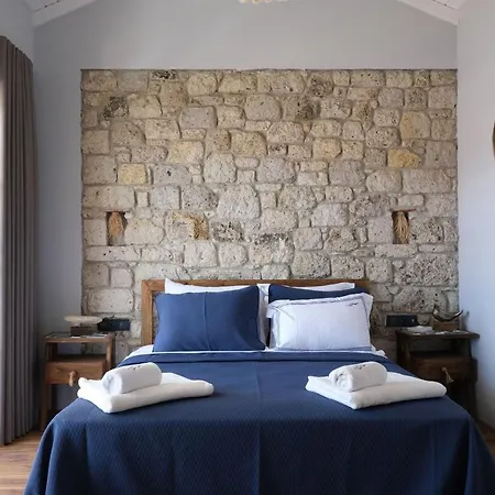 Adacan Alacati Hotel *