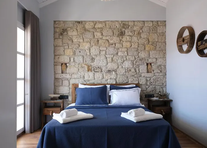 Adacan Alacati 酒店 *